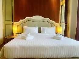 Grand Lord Hotel& Residence