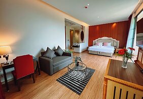 Grand Lord Hotel& Residence