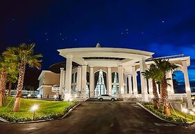 Grand Lord Hotel& Residence