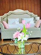 Grand Lord Hotel& Residence