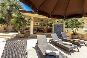 5 Bedroom Pool Villa Close To Town H5