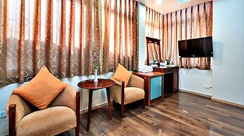 HANZ LakeView Hotel Hanoi