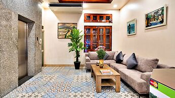 HANZ LakeView Hotel Hanoi