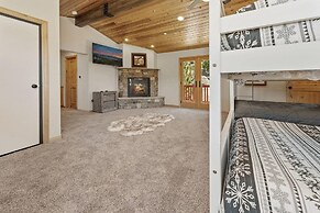 Boulder Bay Chalet Lakefront