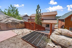 Boulder Bay Chalet Lakefront