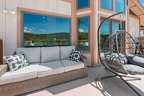 Boulder Bay Chalet Lakefront