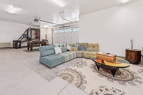 Boulder Bay Chalet Lakefront