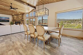 Boulder Bay Chalet Lakefront