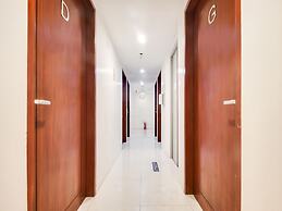 OYO 893 Dian Suites Makati