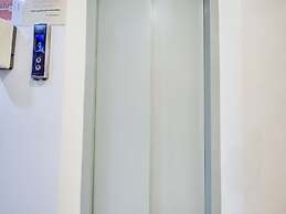 OYO 893 Dian Suites Makati