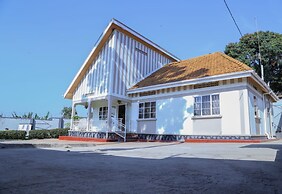 Luwafu Guest House