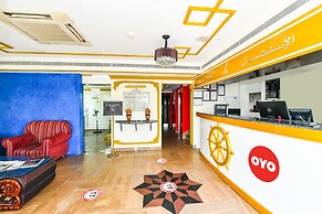 OYO 137 Marina Hotel