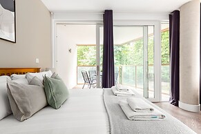 The Islington Apartment