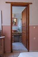 Amnisiades Apartments