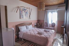 Amnisiades Apartments