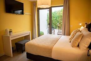 Kavia Hotel do Largo