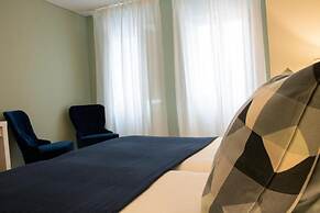 Kavia Hotel do Largo