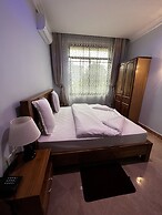 Epic Grand Hotel