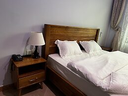 Epic Grand Hotel