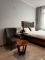 Epic Grand Hotel