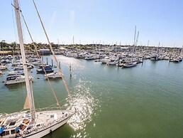 Lymington Lodge