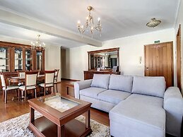 Harmonia Apartment by Atlantic Holiday