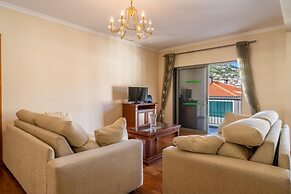 Harmonia Apartment by Atlantic Holiday