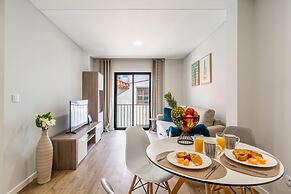 Beatmann Boutique II by Atlantic Holiday