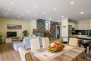 Villa Teresa 1 by Atlantic Holiday