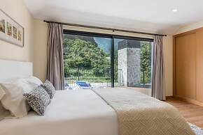 Villa Teresa 2 by Atlantic Holiday