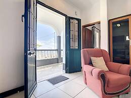 Avelino Apartment in Machico