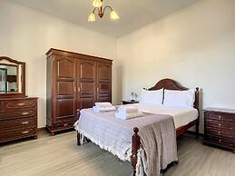 Avelino Apartment in Machico