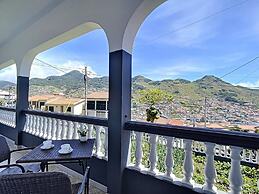 Avelino Apartment in Machico