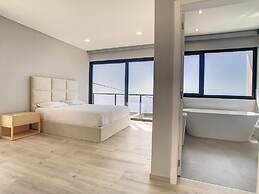 Villa de la Ponte by Atlantic Holiday