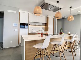 Villa de la Ponte by Atlantic Holiday