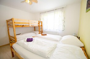 Budget Chalet Alpine - Apartment A