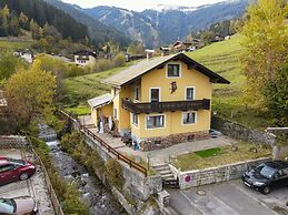 Budget Chalet Alpine - Apartment A