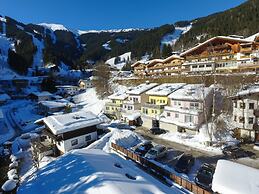 Apartment Summer Winter Fun I - 200 From ski lif