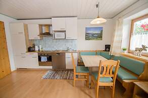 Apartment Lake View - Near ski Lift and Town