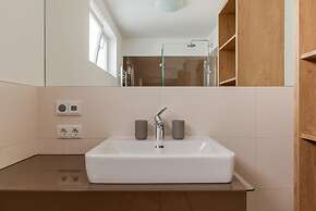 Fourteen 2 1 Zell am See S P