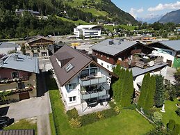 Fourteen 2 1 Zell am See S P