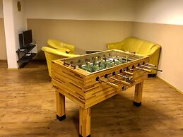 Fourteen 2 2 Zell am See S P