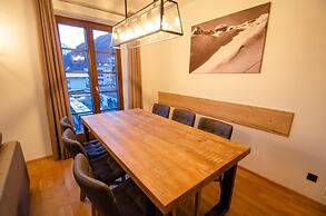 Finest Post Residence Apartments 7B Near ski Lift