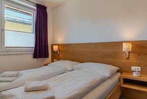 Fourteen 4 0 Zell am See S P