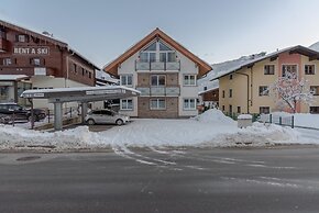 Fourteen 4 0 Zell am See S P