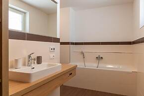 Fourteen 4 0 Zell am See S P