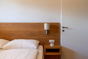 Fourteen 4 0 Zell am See S P