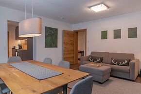 Finest Villa Zell am See - Skihaserl