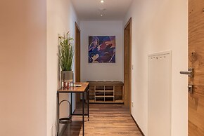 Finest Villa Zell am See - Skihaserl