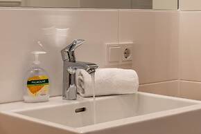 Finest Villa Zell am See - Skihaserl